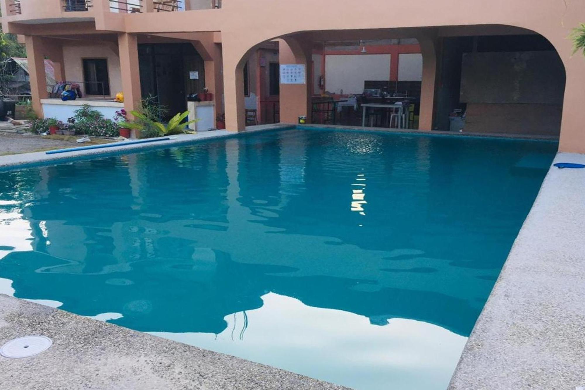 Larosa Hostel Puerto Princesa Exteriör bild